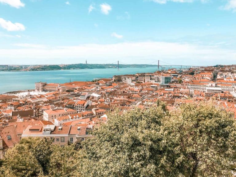 Eine tolle Aussichtsplattform in Lissabon