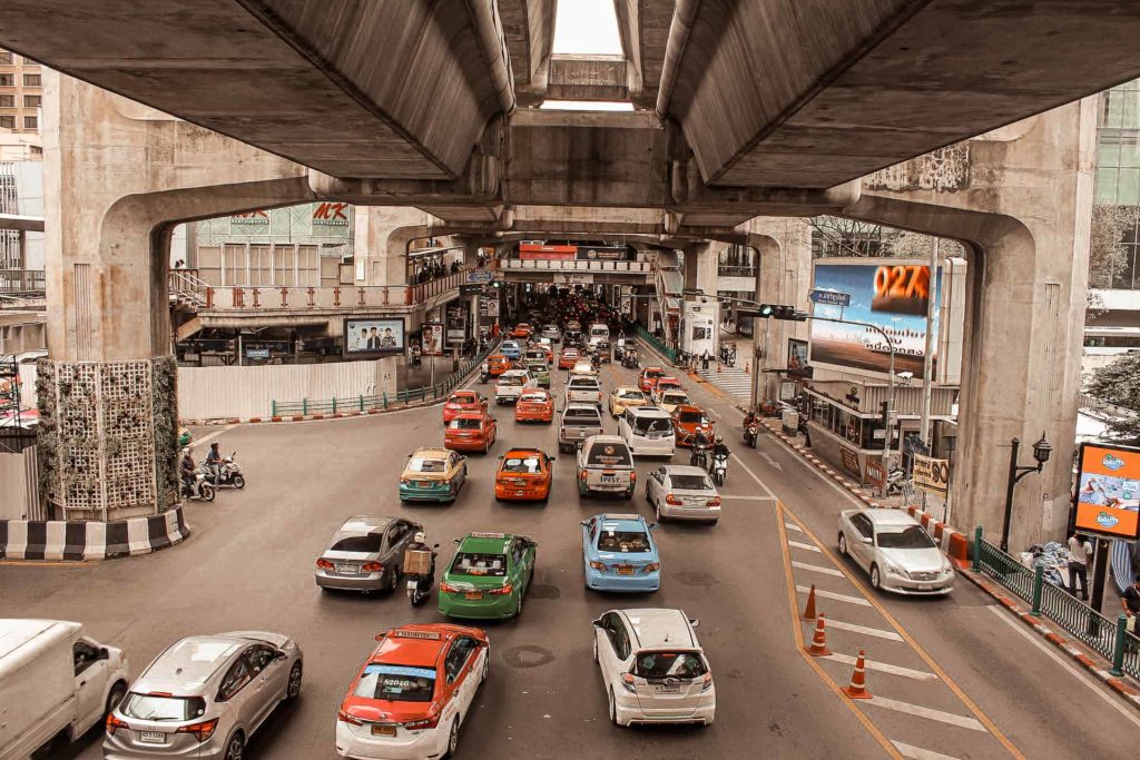 Thailands Hauptstadt bietet viele unterschiedliche öffentliche Verkehrsmittel