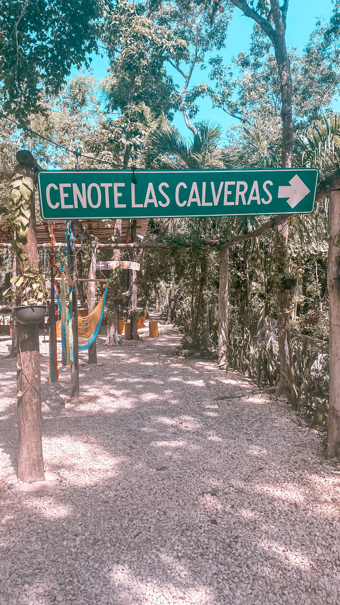 Cenote Las calveras Sign