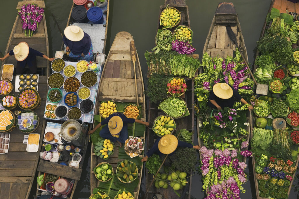 Bangkok - schwimmende Märkte sind die sog. floating markets